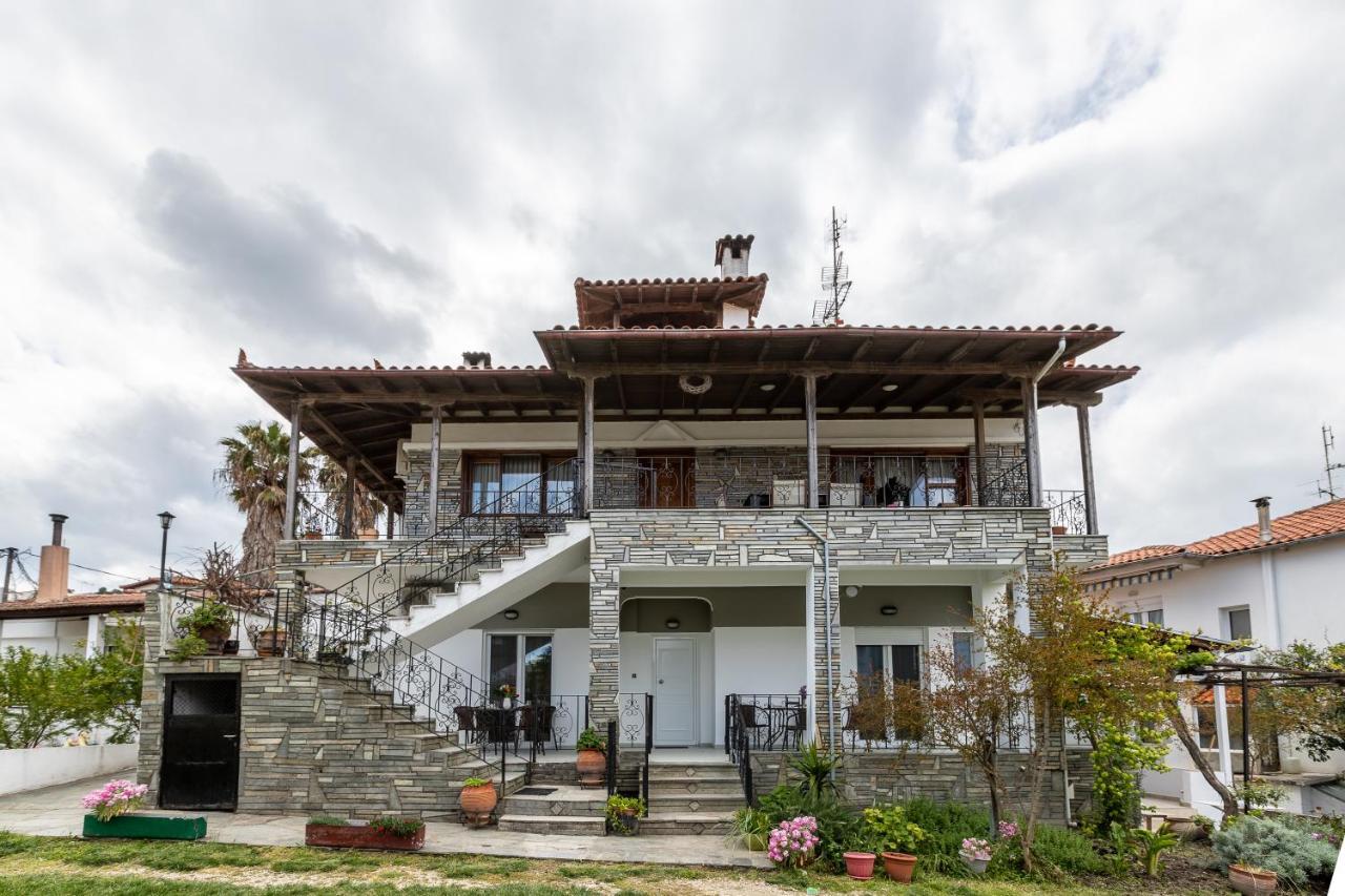 Villa Vardakas Пефкохорі Екстер'єр фото