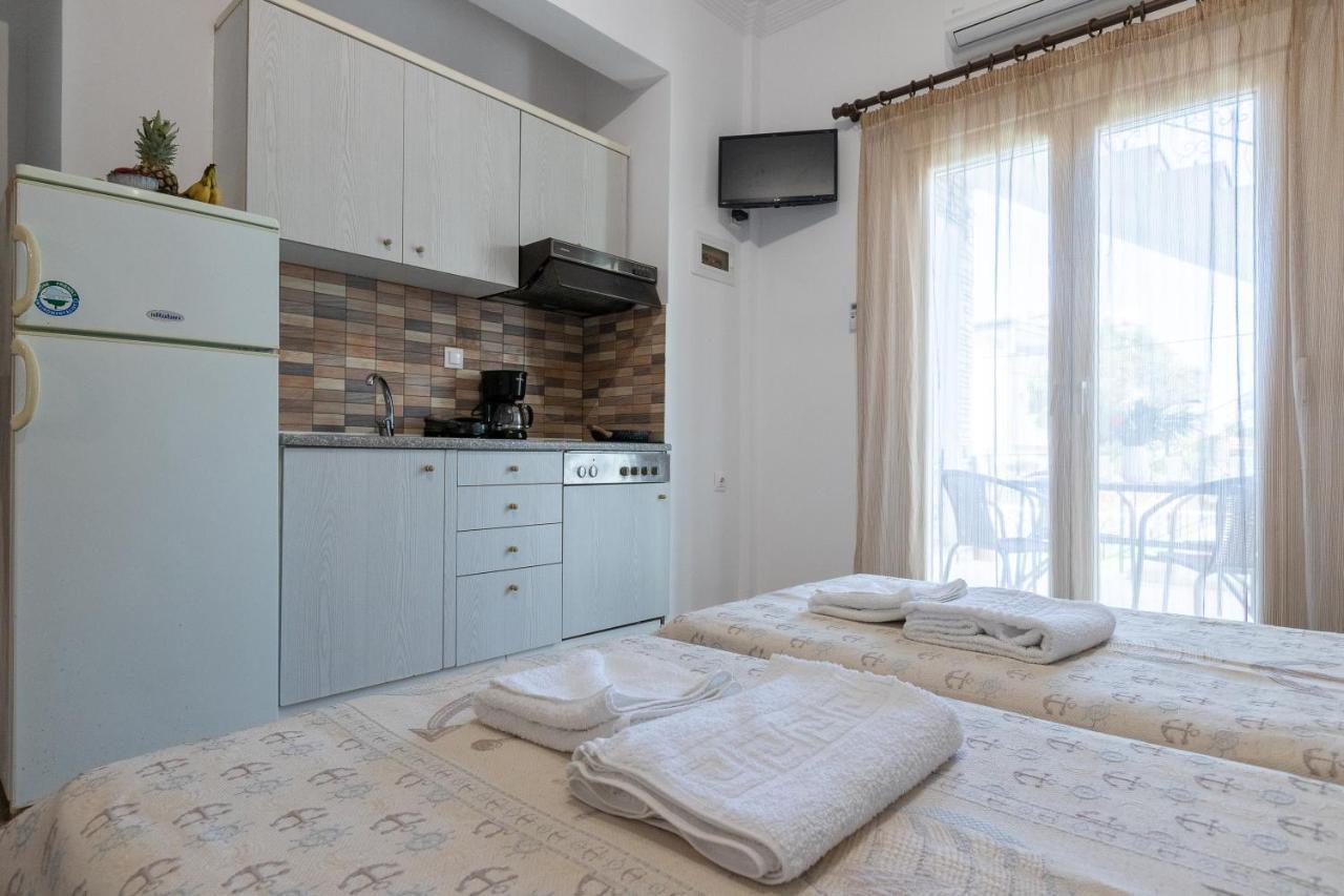 Villa Vardakas Пефкохорі Екстер'єр фото
